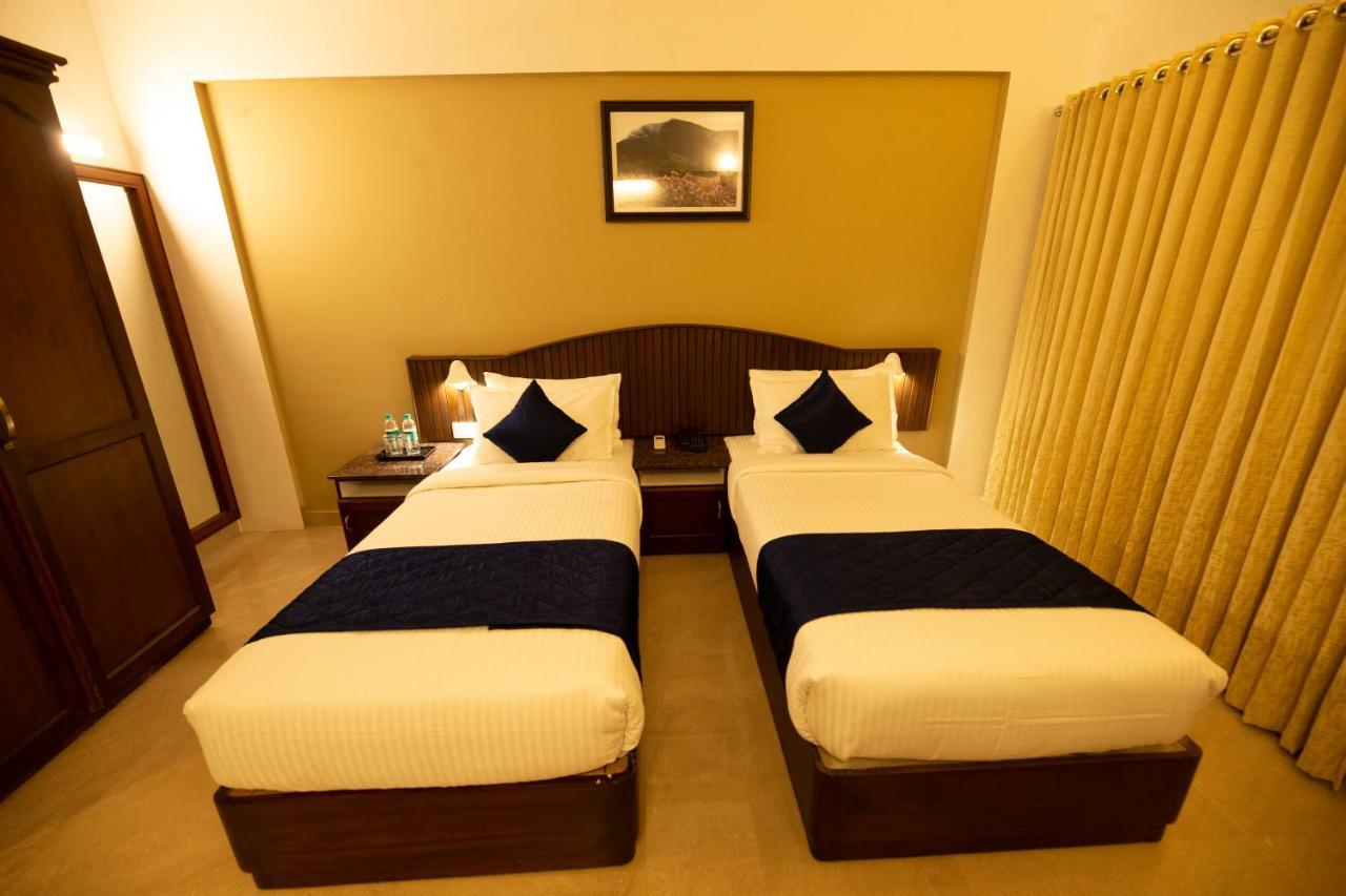 Hotel Guruvayur Darshan Exterior photo